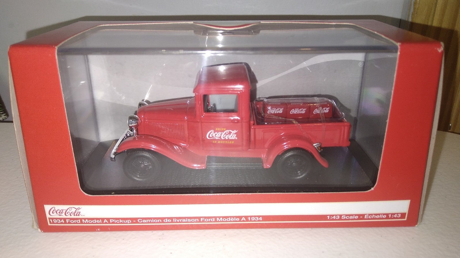Coca-Cola 1934 Ford Model A Pickup 1:43 Scale