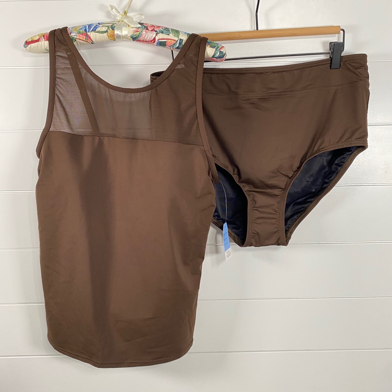 Lands' End Womens Chlorine Resistant Smoothing Control Tankini Swimsuit 16 NWT