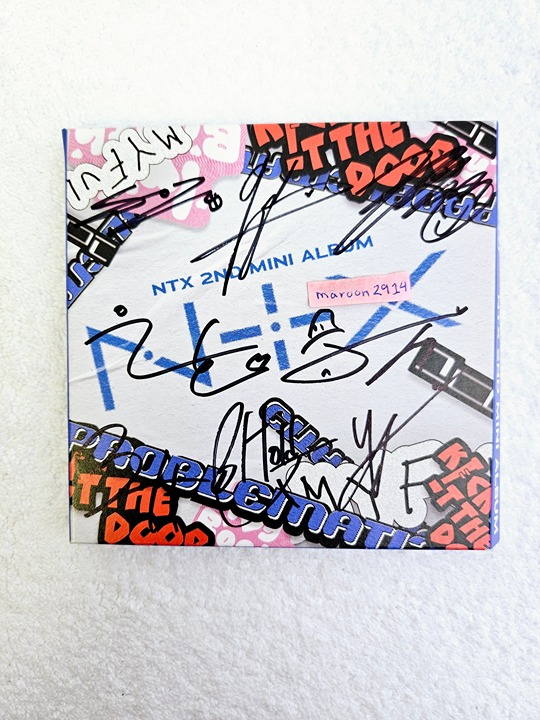 NTX Hold X Signed Promo Album Autographed 2nd Mini Peak Time Kpop