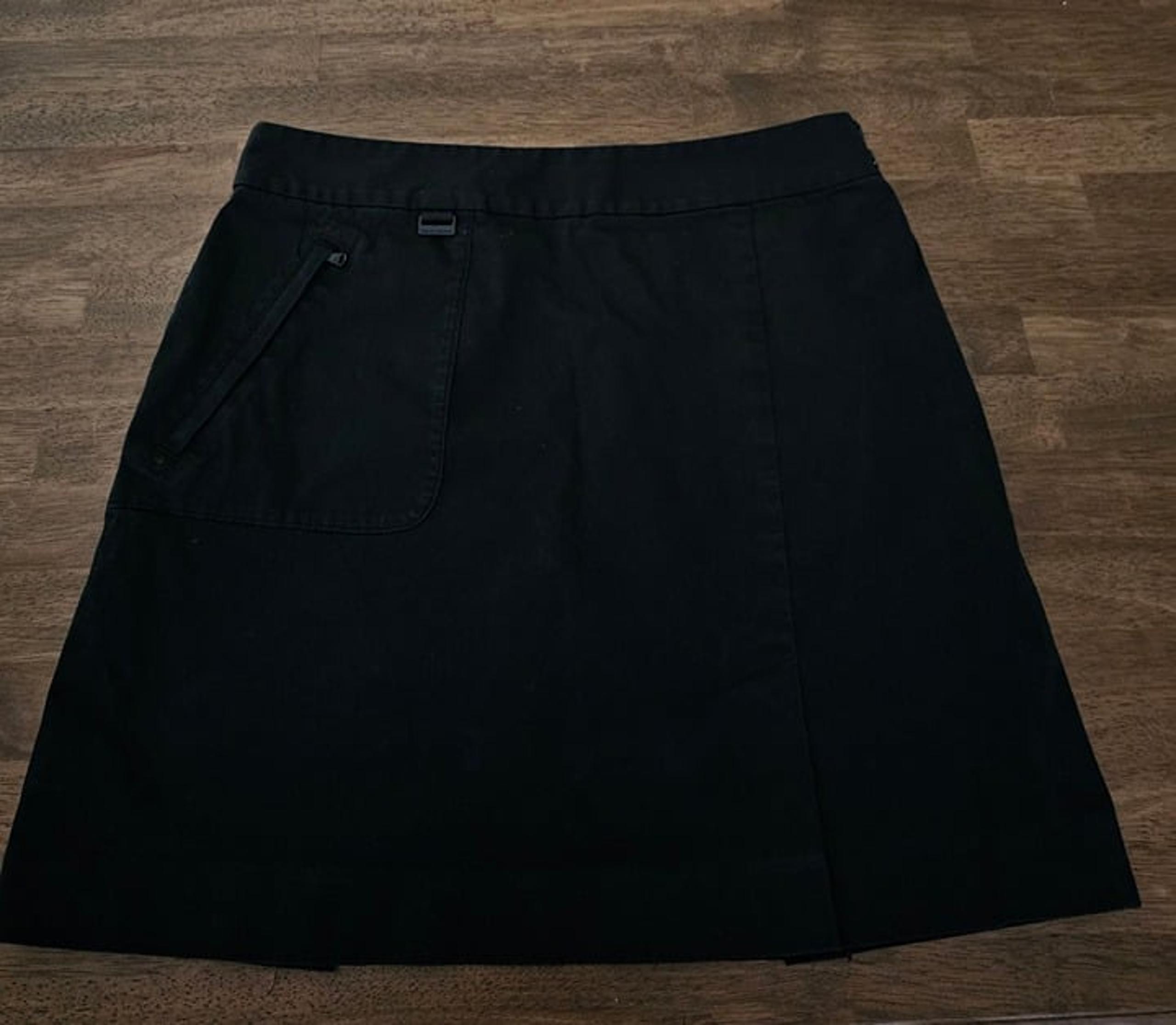 Women's size 8 Ralph Lauren golf skort