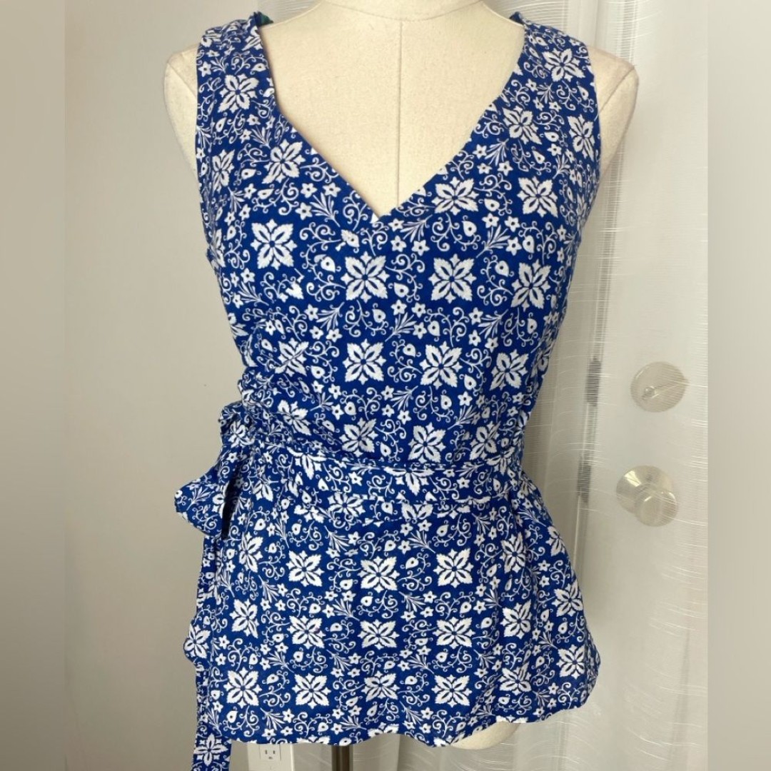 Boden Blue Riviera V-Neck Wrap Sleeveless Top Linen Blend Size 8