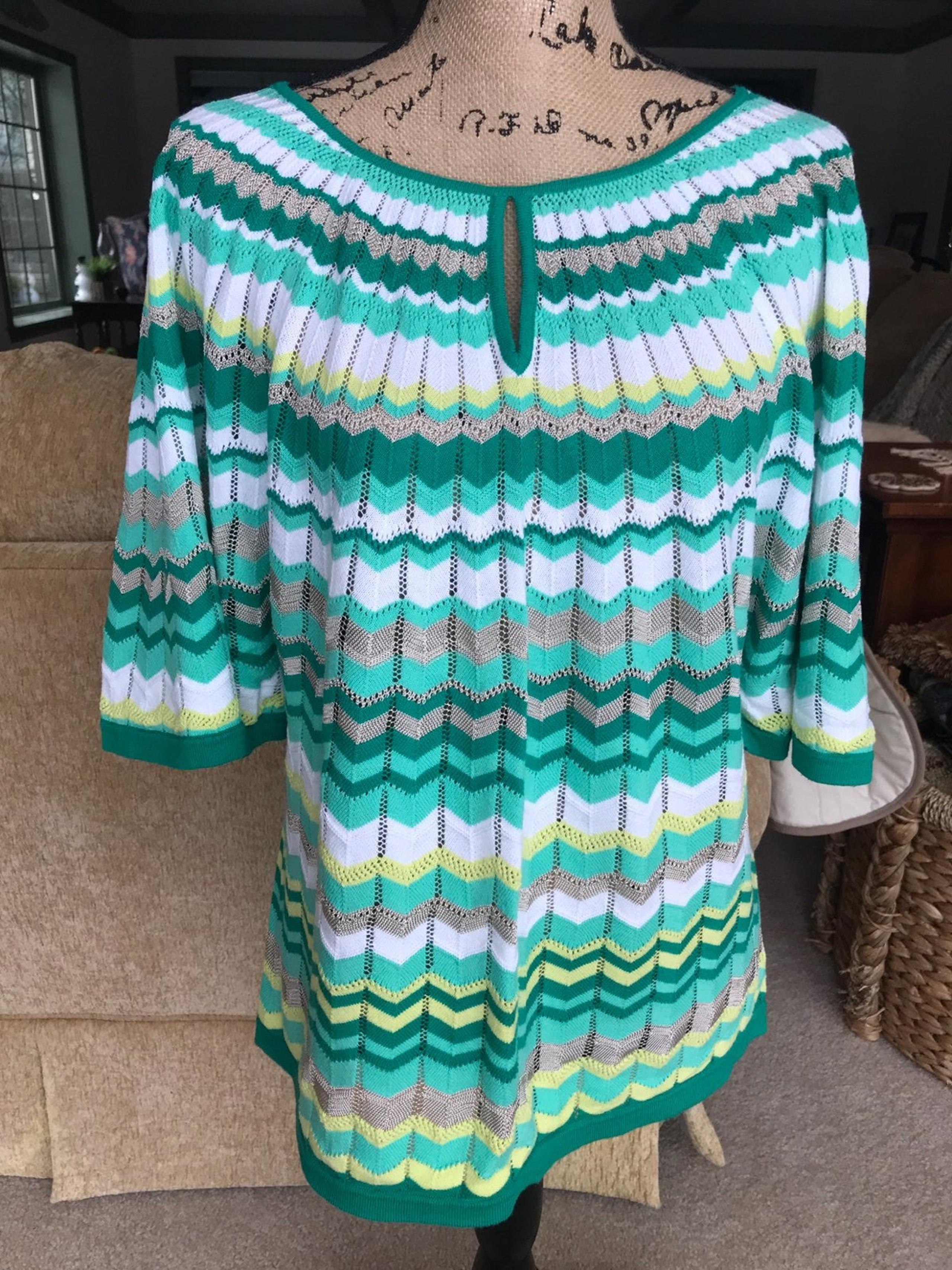 Dana Buchman Sweater