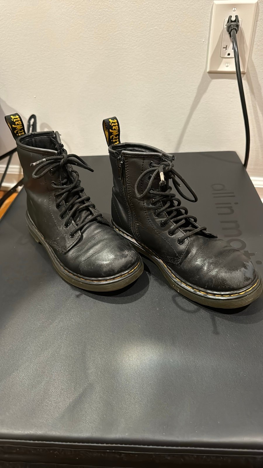 Dr. Martens Air Wave Boots