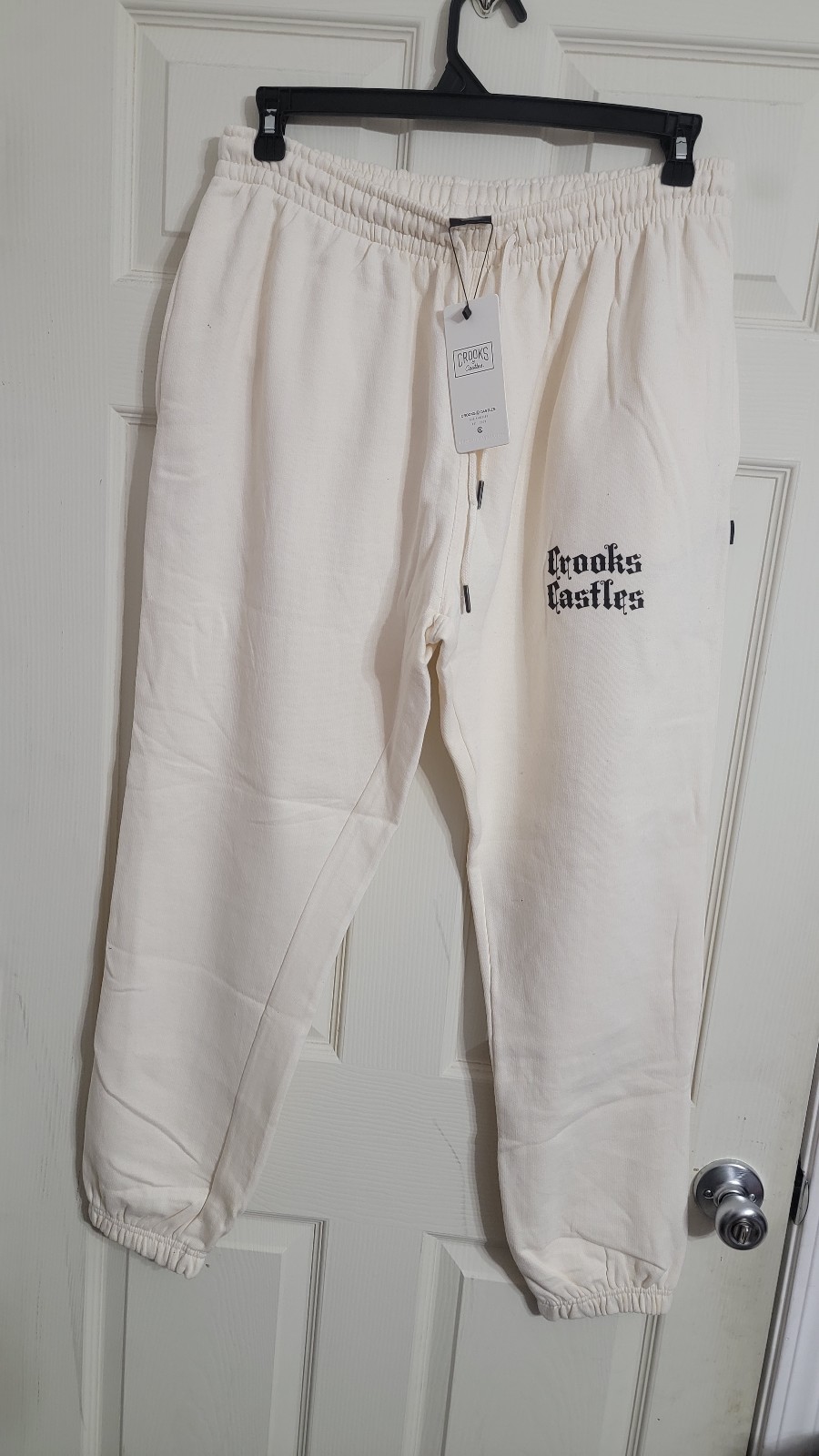 CROOKS & CASTLES LOGO SWEATPANT JOGGERS NATURAL