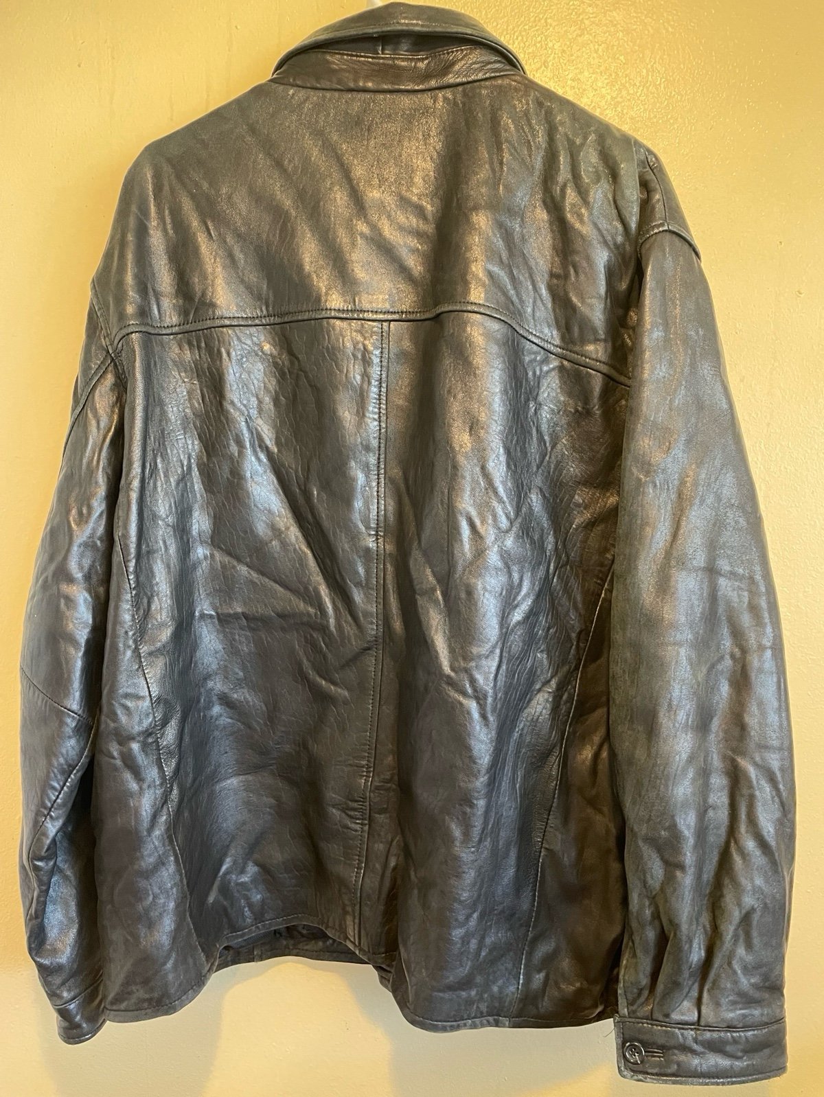 BARACUTA LEATHER JACKET SZ XXL