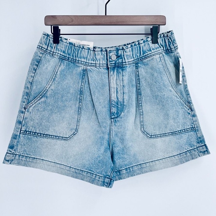 DL1961 Laura Elastic High Waist Denim Shorts Size 28 in Super Light New With Tag