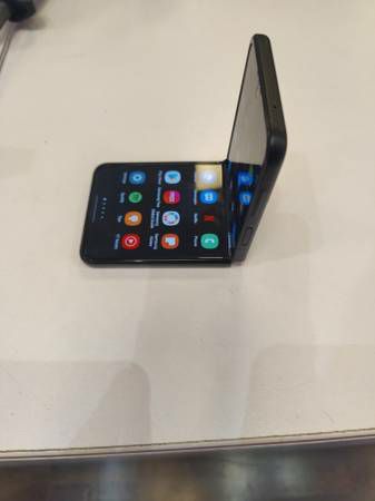 Samsung Galaxy Z Flip 3 5G