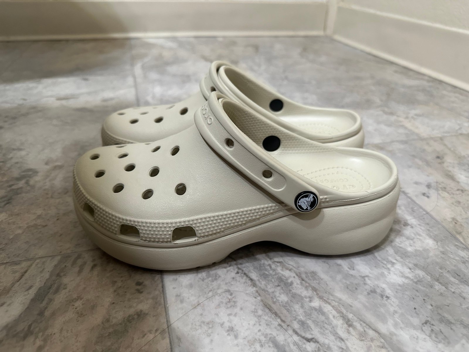 Crocs Classic Women's Platform Clogs W8/M6