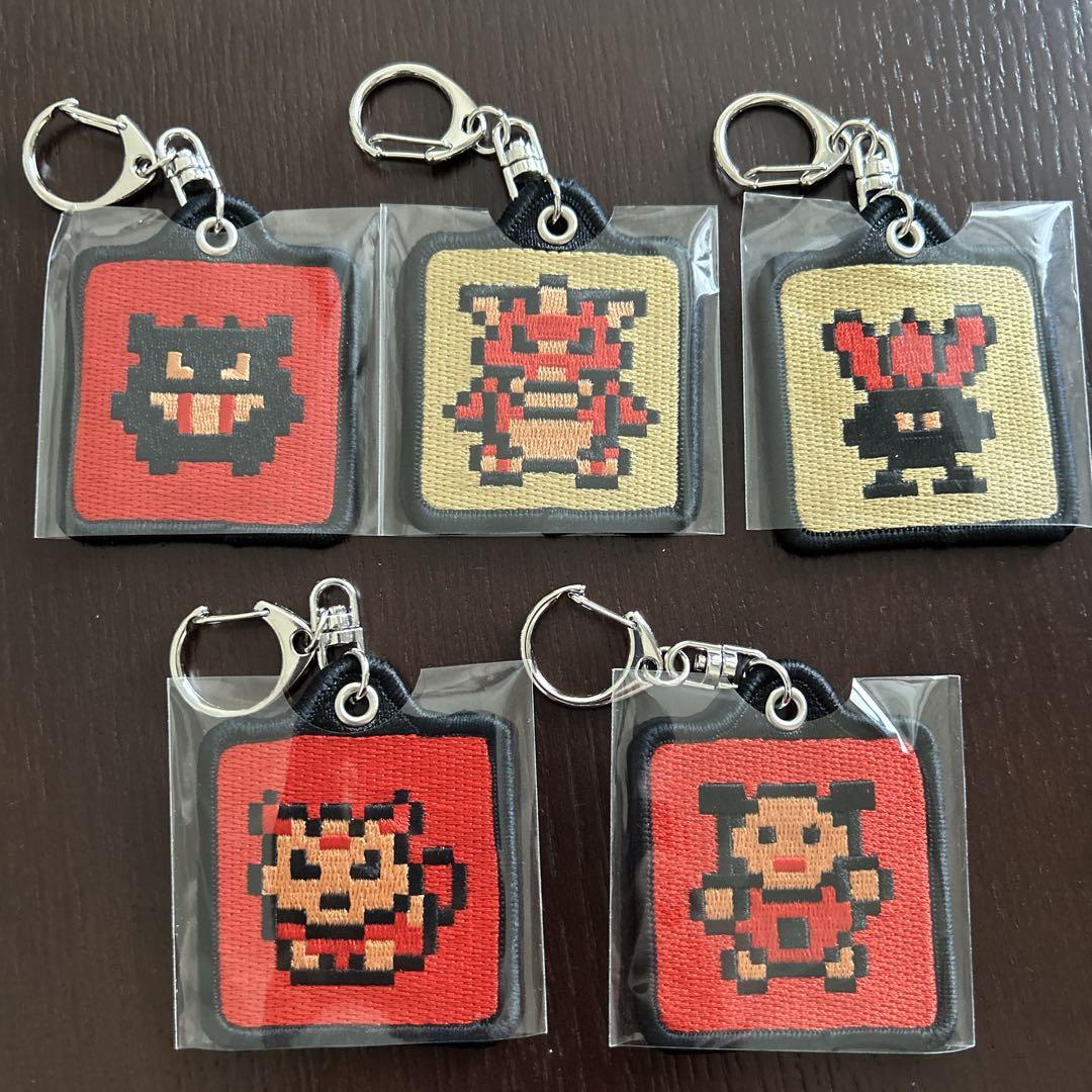 Embroidered Keychain Pokemon Gold & Silver 25th Anniversary