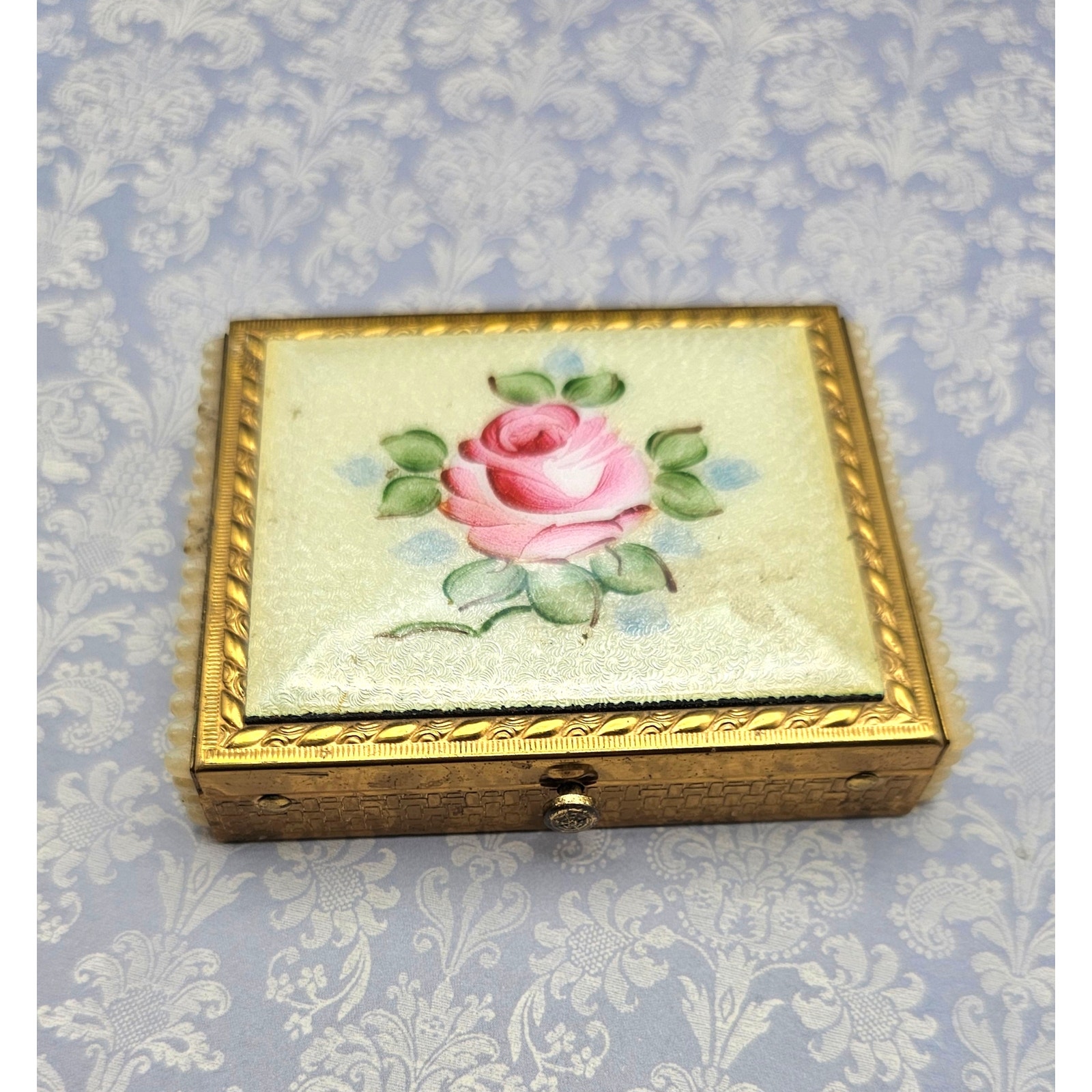 Vintage Dorset Fifth Avenue Floral Compact With Faux Pearls