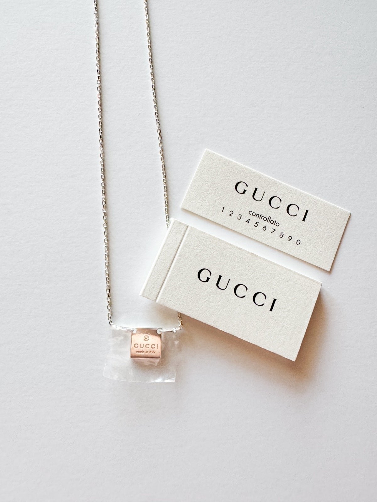 GUCCI Sterling Silver Trademark Logo Square Pendant Necklace