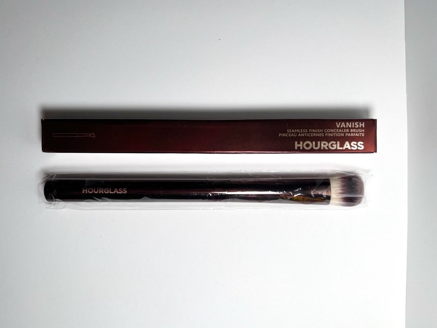 Hourglass Seamless Finish Concealer Brush (OPEN TO OFFERS)
