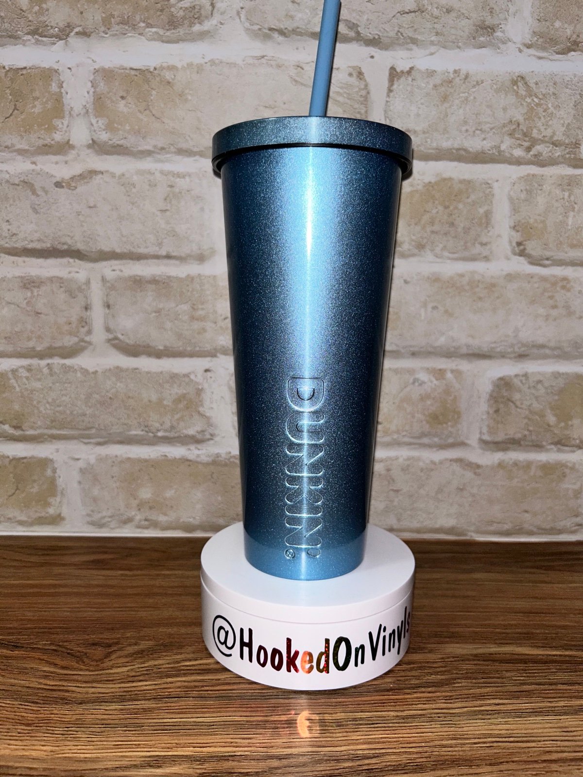 NEW SUMMER 2023 Original DUNKIN 24oz iridescent Stainless Steel sipper