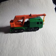 1965 MATCHBOX LESNEY 8 WHEEL CRANE # 30 EXCELLENT CONDITION