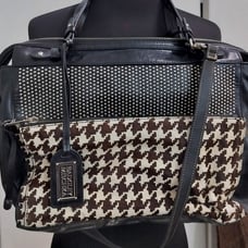 Badgley Mischka Leather handbag