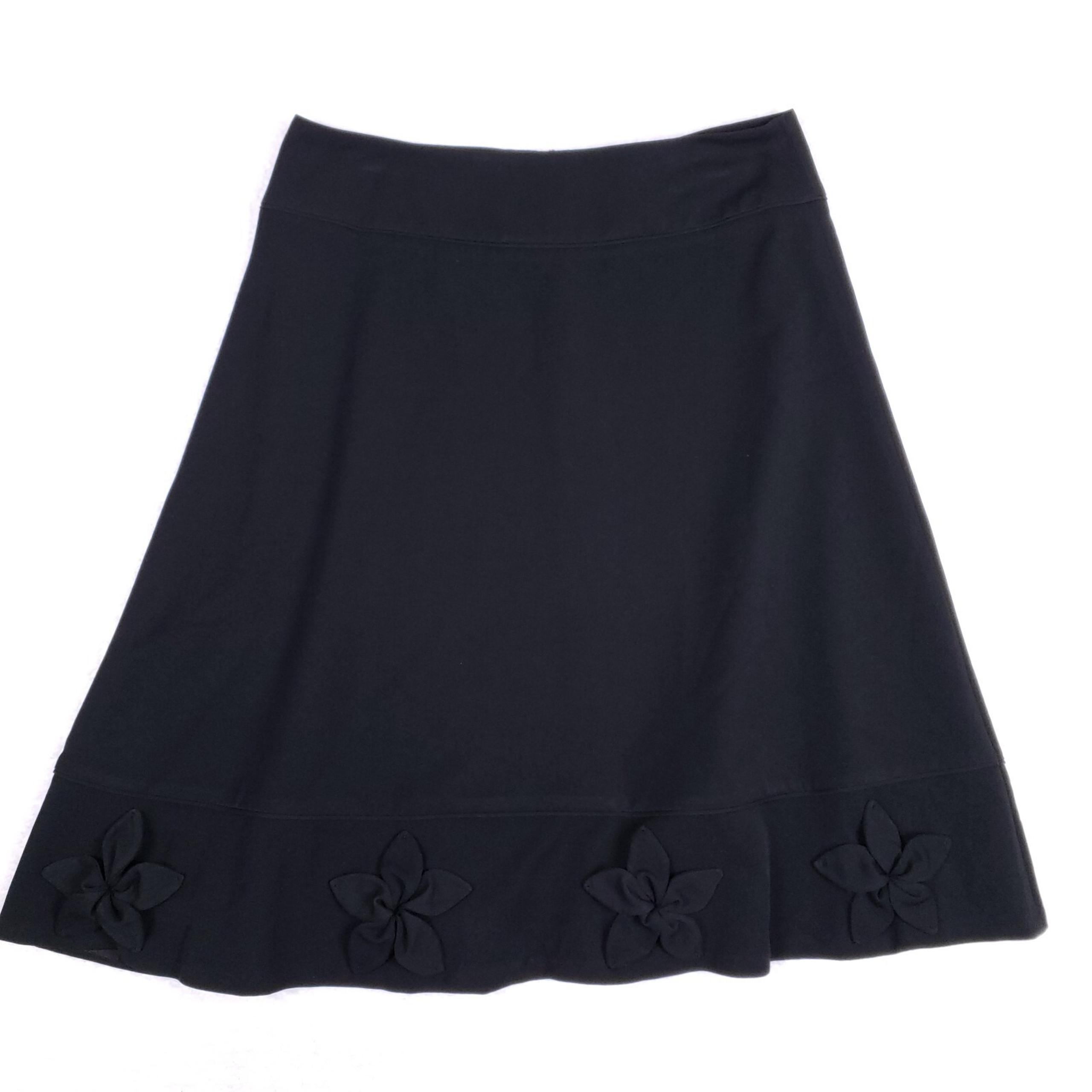 East 5th Skirt A Line Floral Applique Black Size 14 Modest Stretch Quiet luxury
