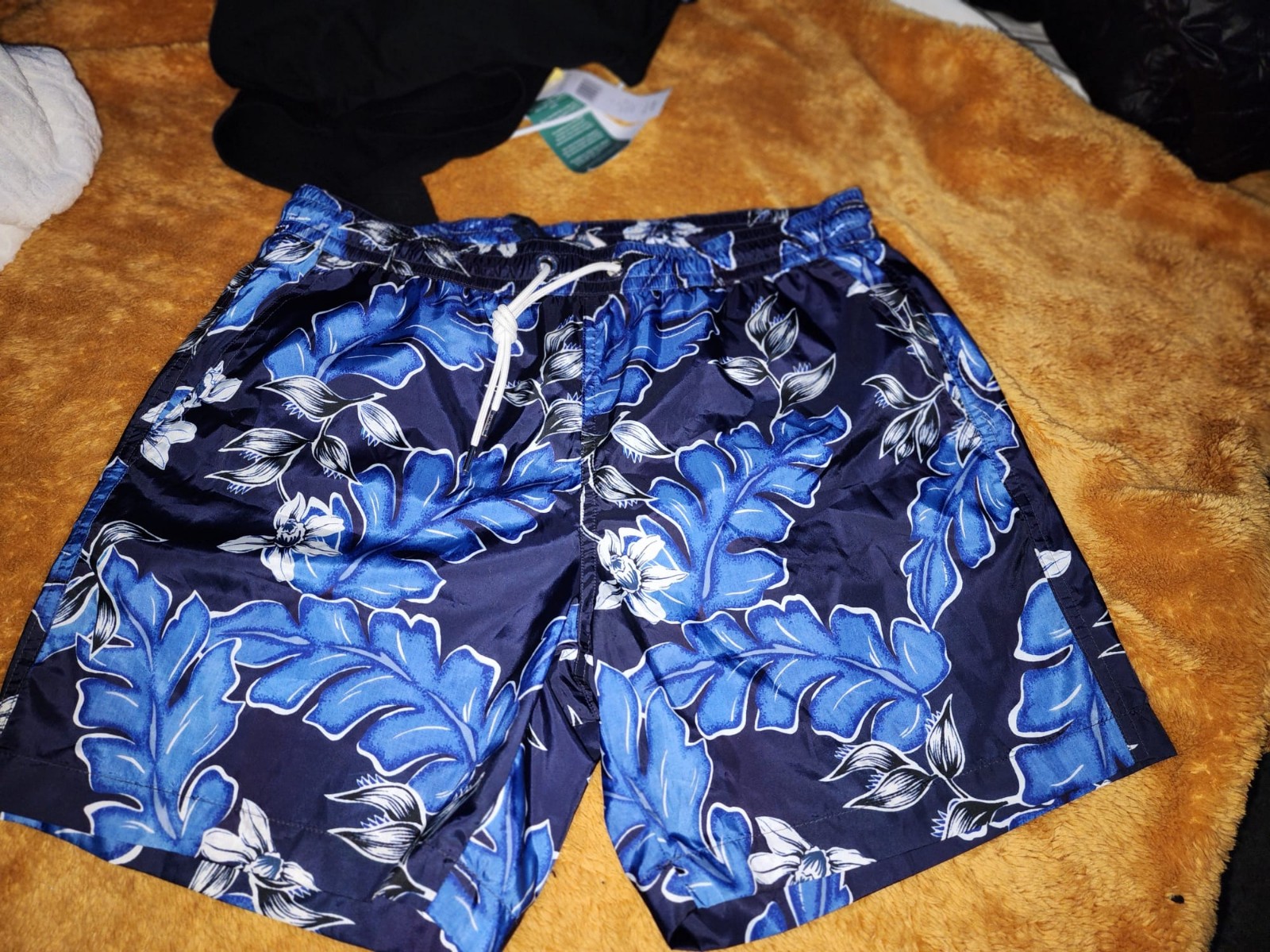 Moncler Swim short new size L