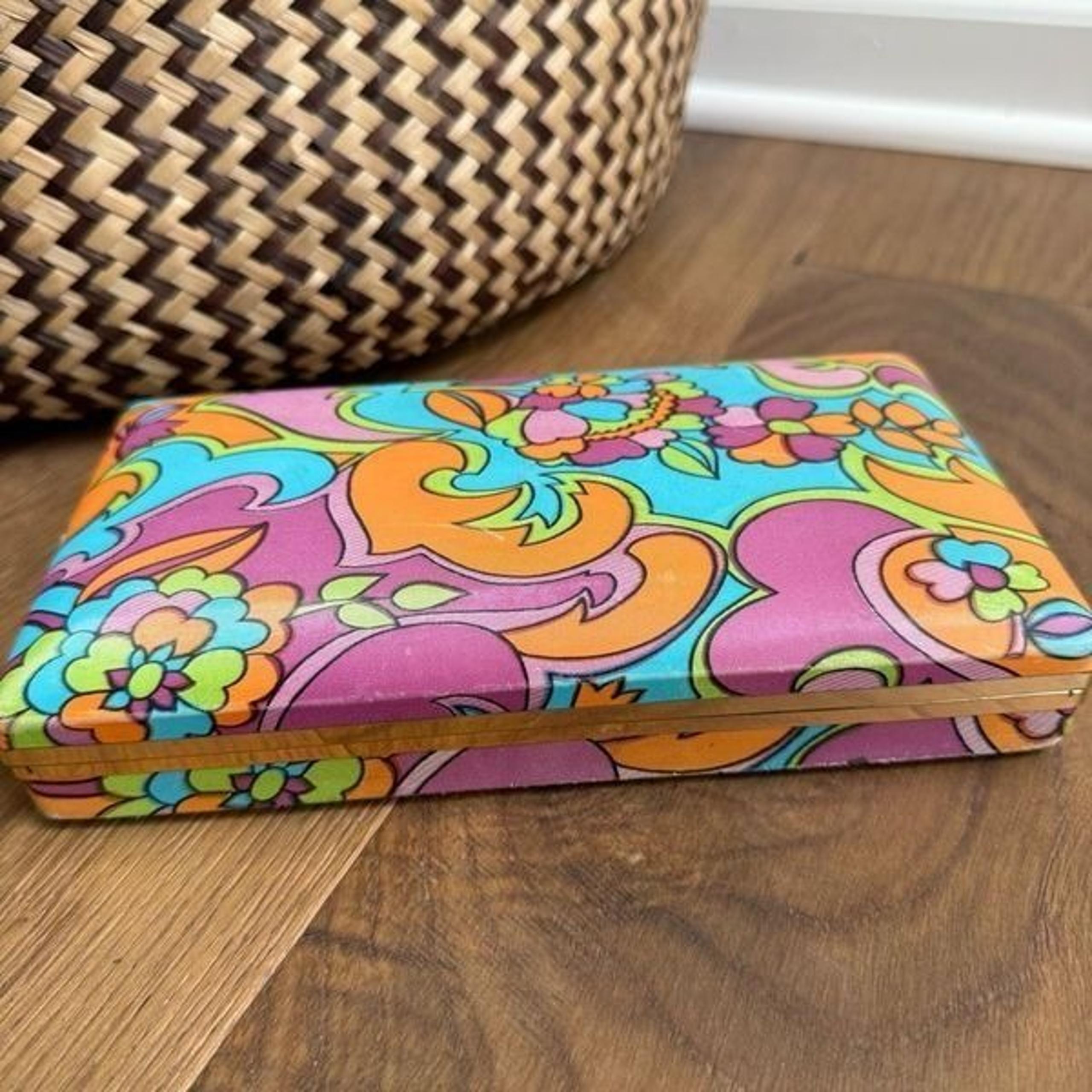 Vintage 60s Floral Mod Mele Jewelry Box Psychedelic Hippie Ring Earring Holder