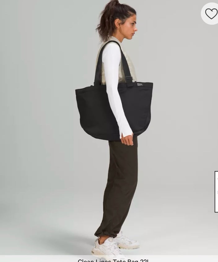 Lululemon Clean Lines Tote Bag 22L