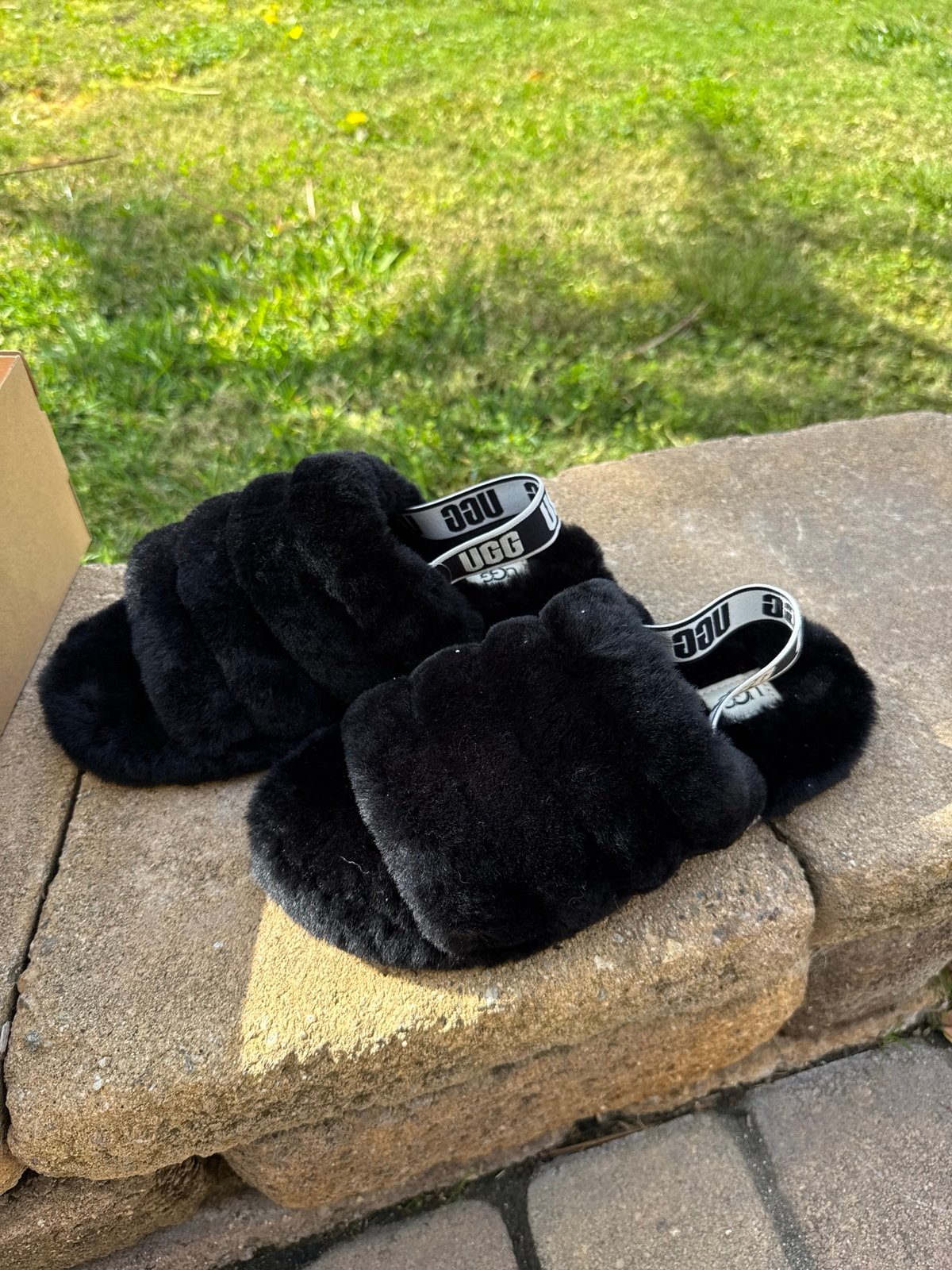 Ugg K Fluff Yeah Slide Black new inbox