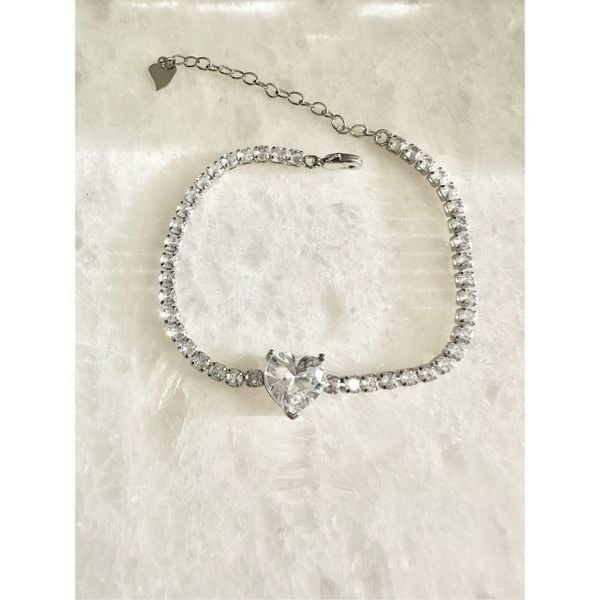 Cubic zirconia heart tennis bracelet