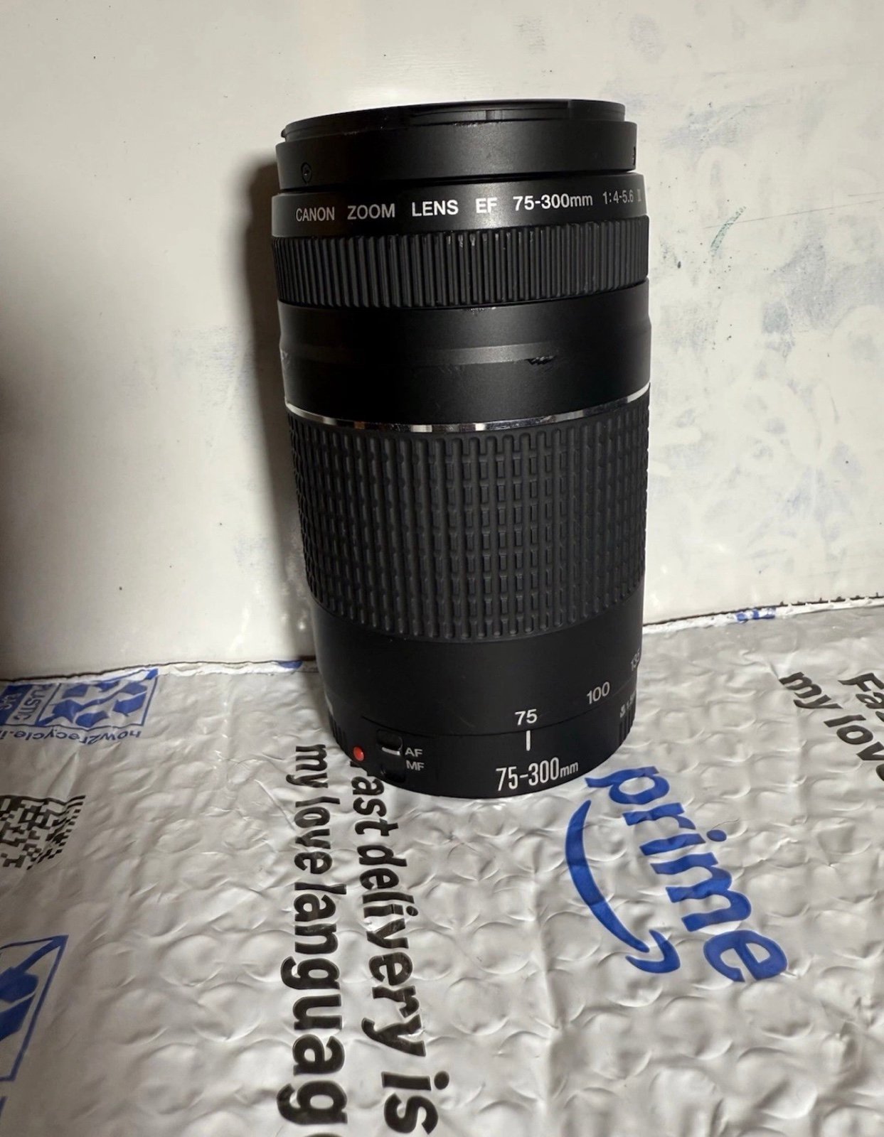 Canon EF 75-300mm