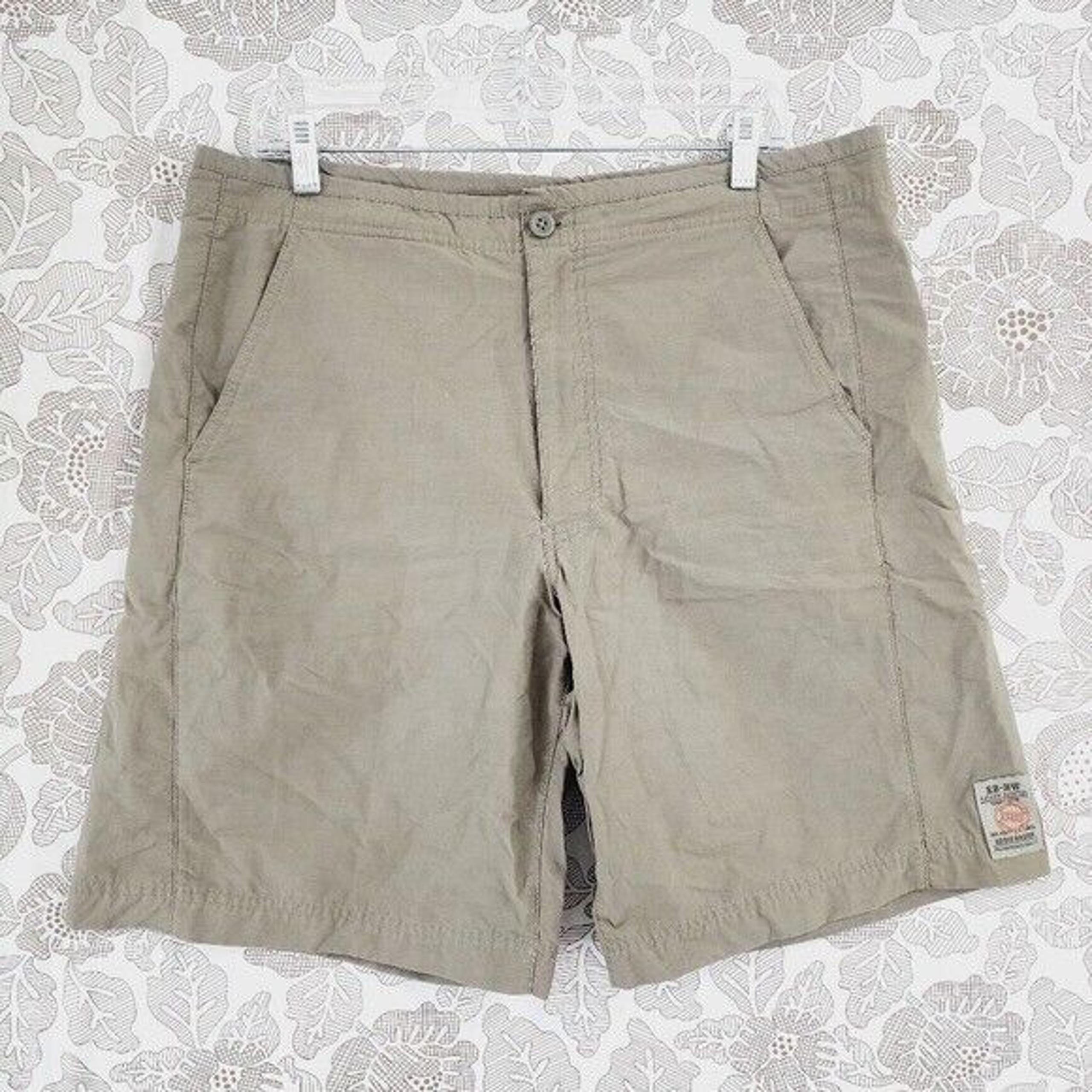 Eddie Bauer Outdoor Khaki Men's Nylon Blend Shorts 36x9