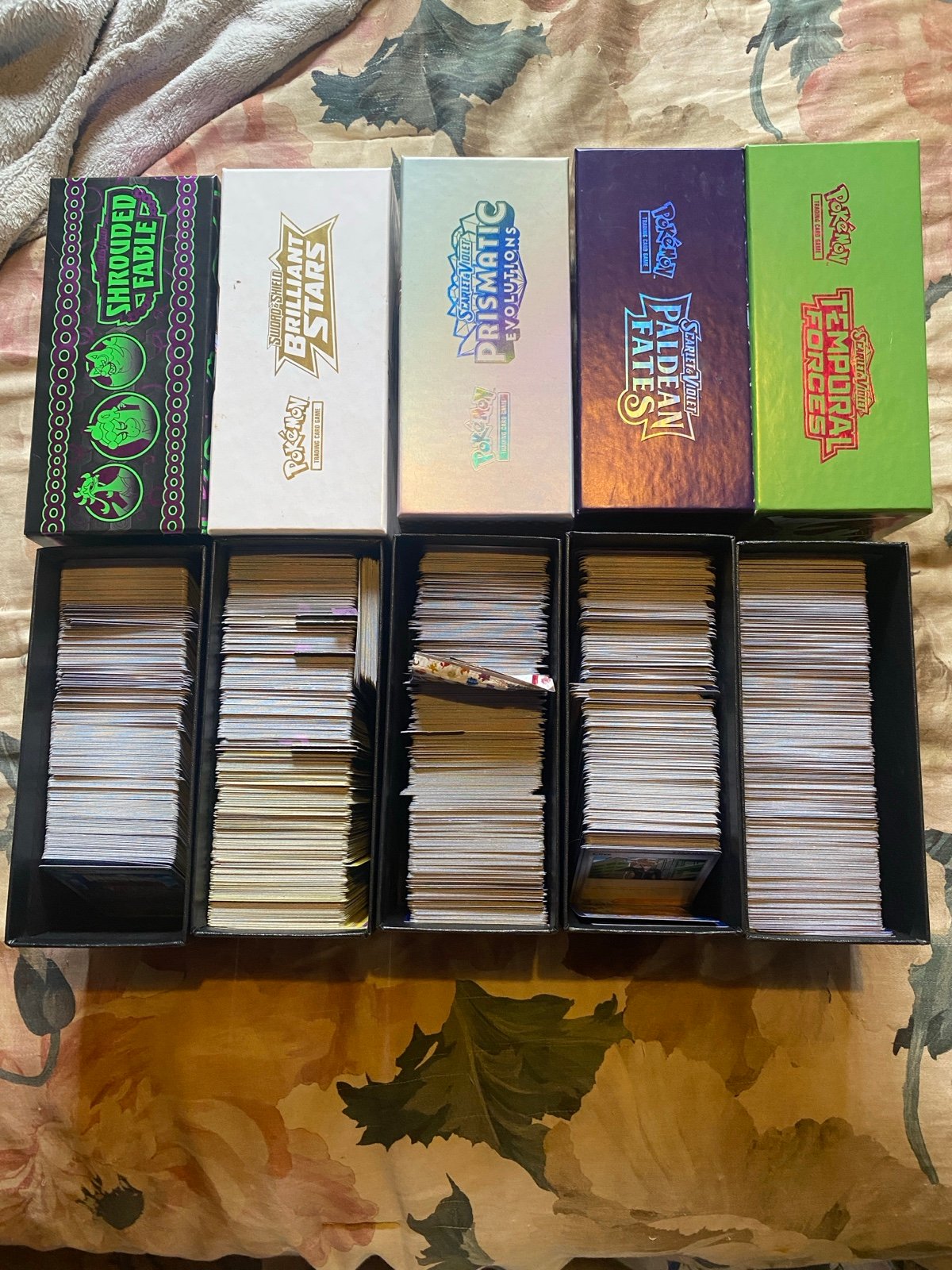 Pokémon Bulk Cards Lot **Read Description**