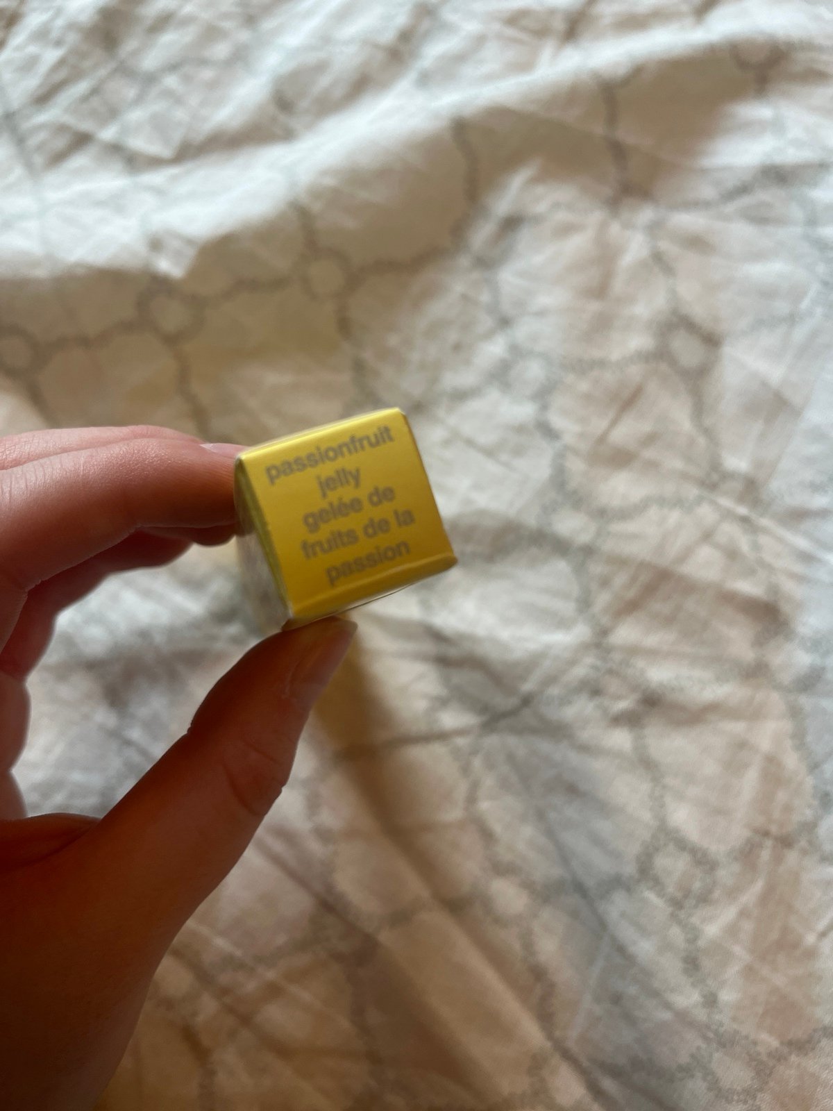 Rhode passionfruit peptide lip treatment new rare - detail