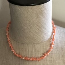 1970's Petite Heishi Coral Shell Bead Necklace