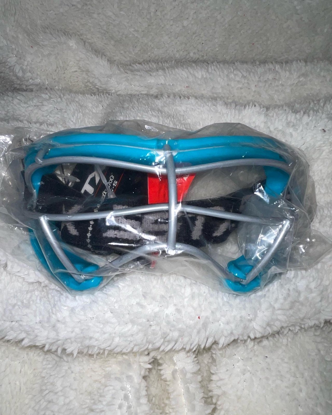Lacrosse goggles