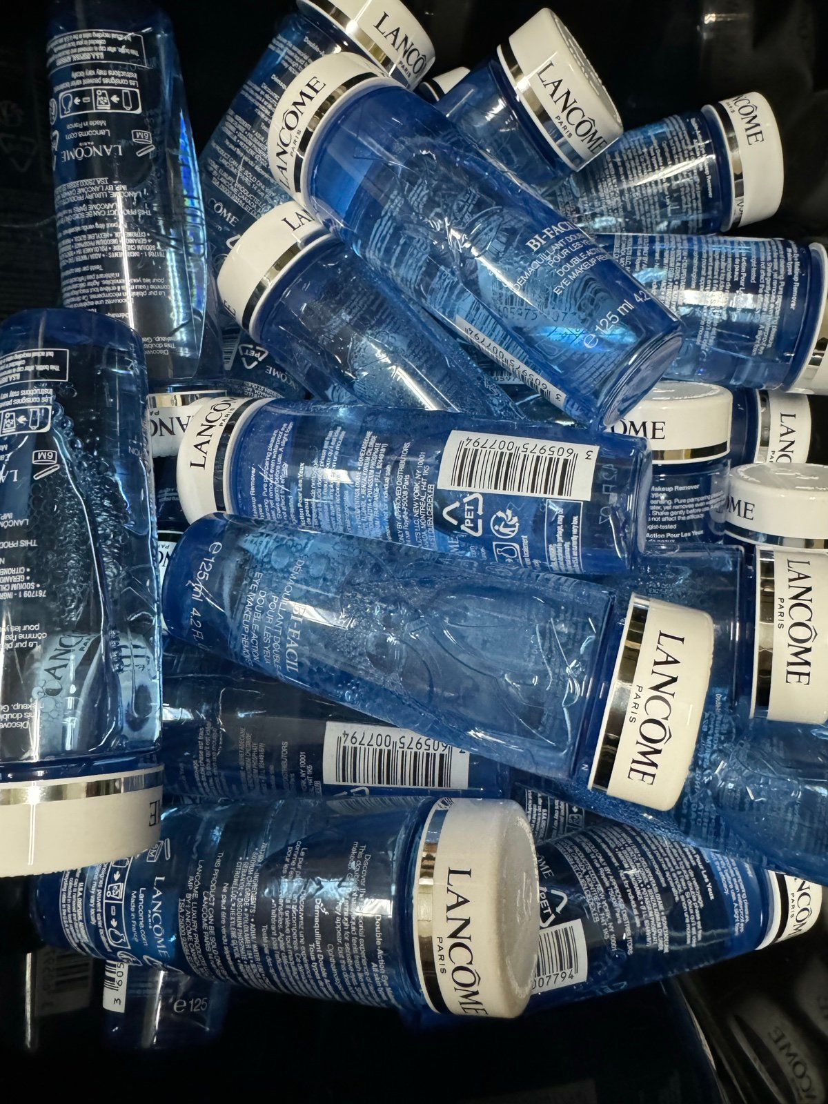 25 pcs X Lancome Bi-facial Double Action Eye Makeup Remover 125ml