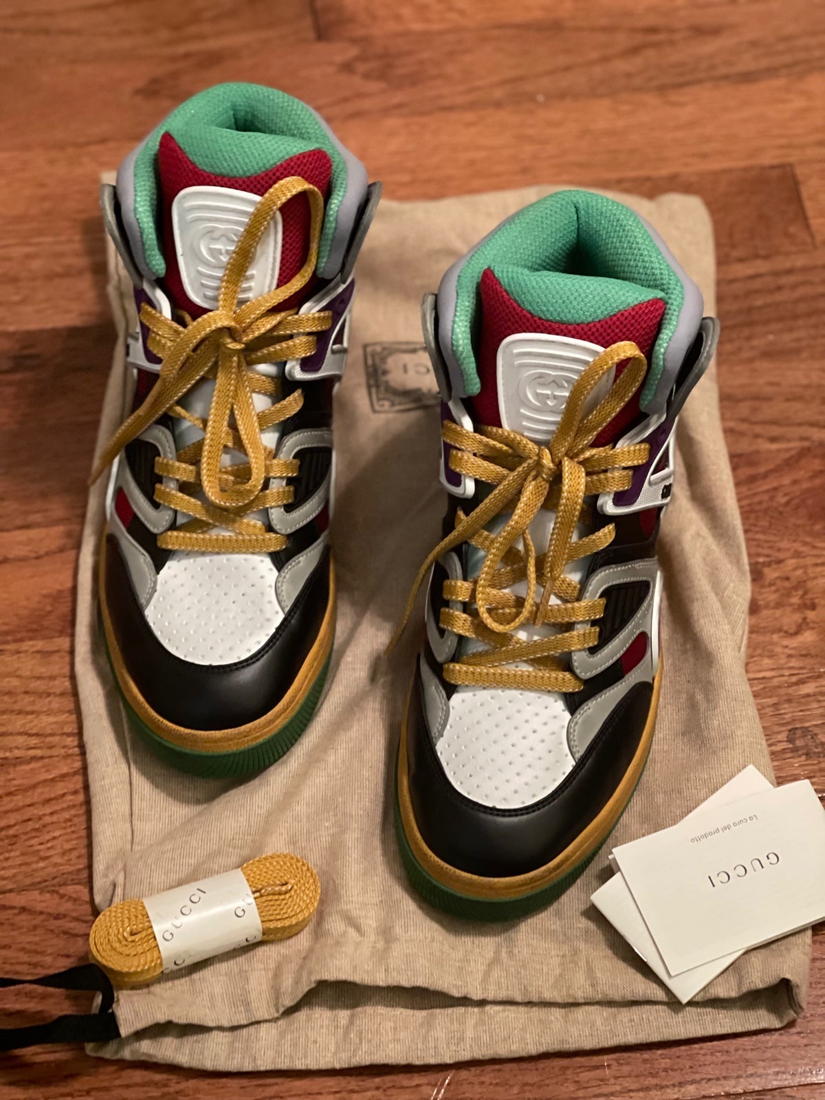 Gucci sneakers women