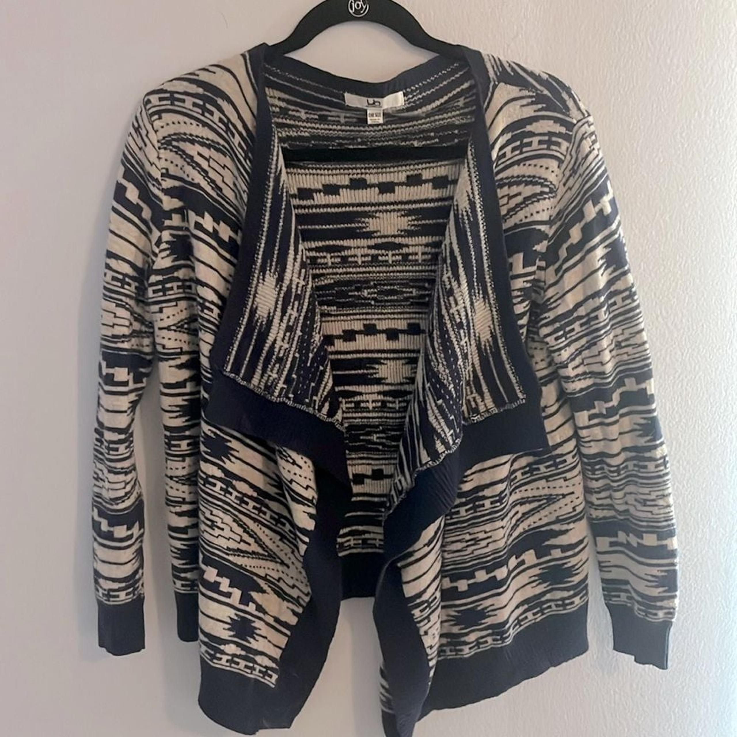 Cardigan bohemian drape woven knit wrap boho tribal pattern sweater (one size)