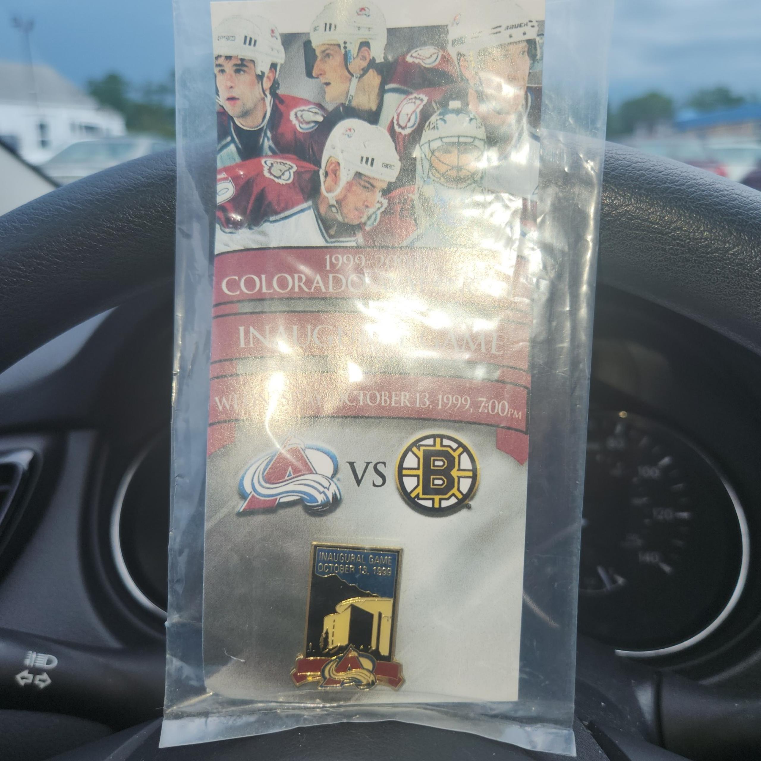 NEW Sealed Colorado Avalanche Inaugural Game 10/13/99 Pin vs Boston Bruins NHL