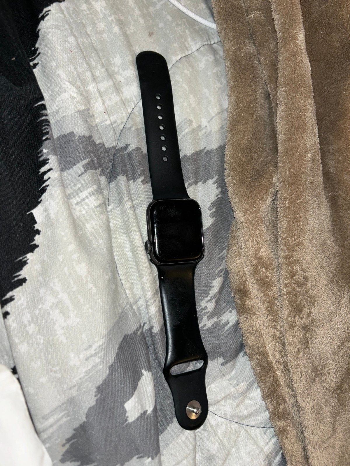 Apple Watch Series 4 40mm Stainless Steel Space Black