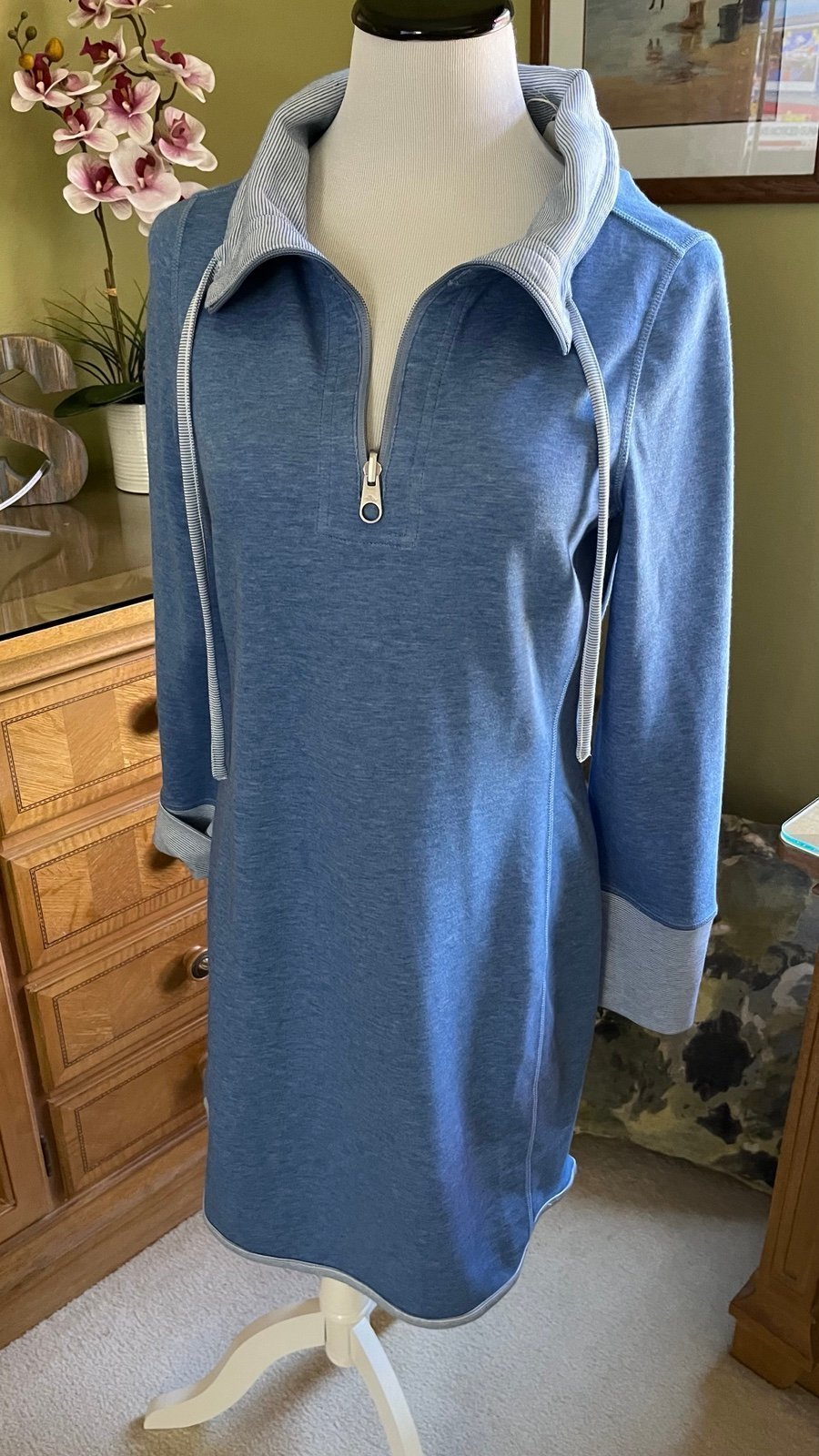 Tommy Bahama Reversible Sweatshirt Dress..NWT