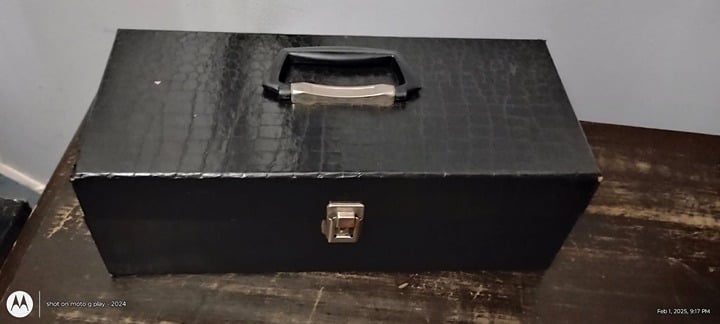 Vtg 8 Track Tape Faux Crocodile Leather
