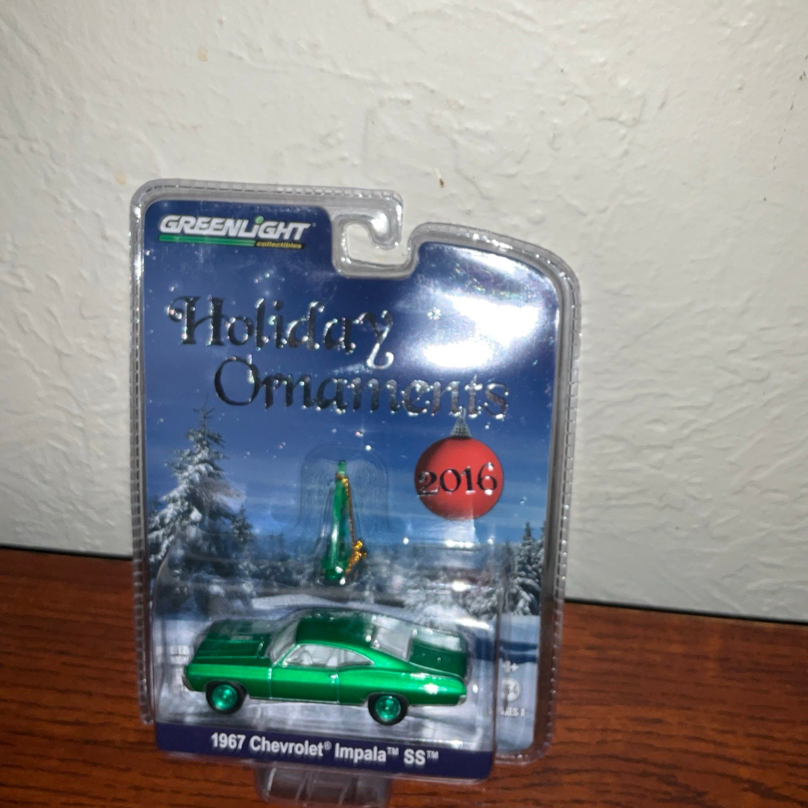 GreenLight Green Machine 1967 Chevrolet Impala SS Holiday Ornaments 2016 Chase