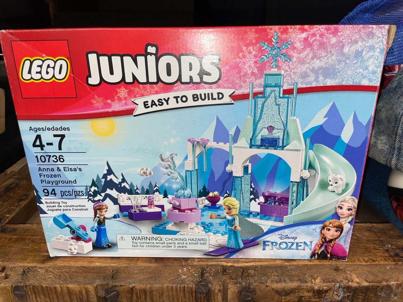 LEGO l Disney Frozen Anna & Elsa's Frozen Playground (10736) Disney Princess Toy