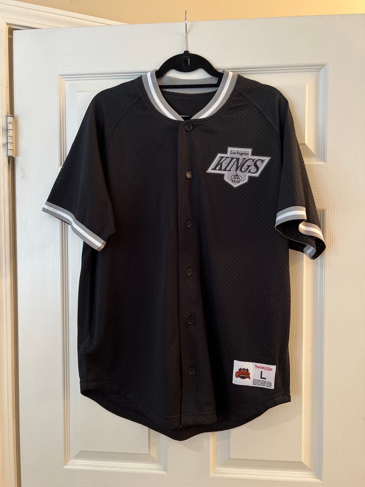 Los Angeles Kings jersey size L