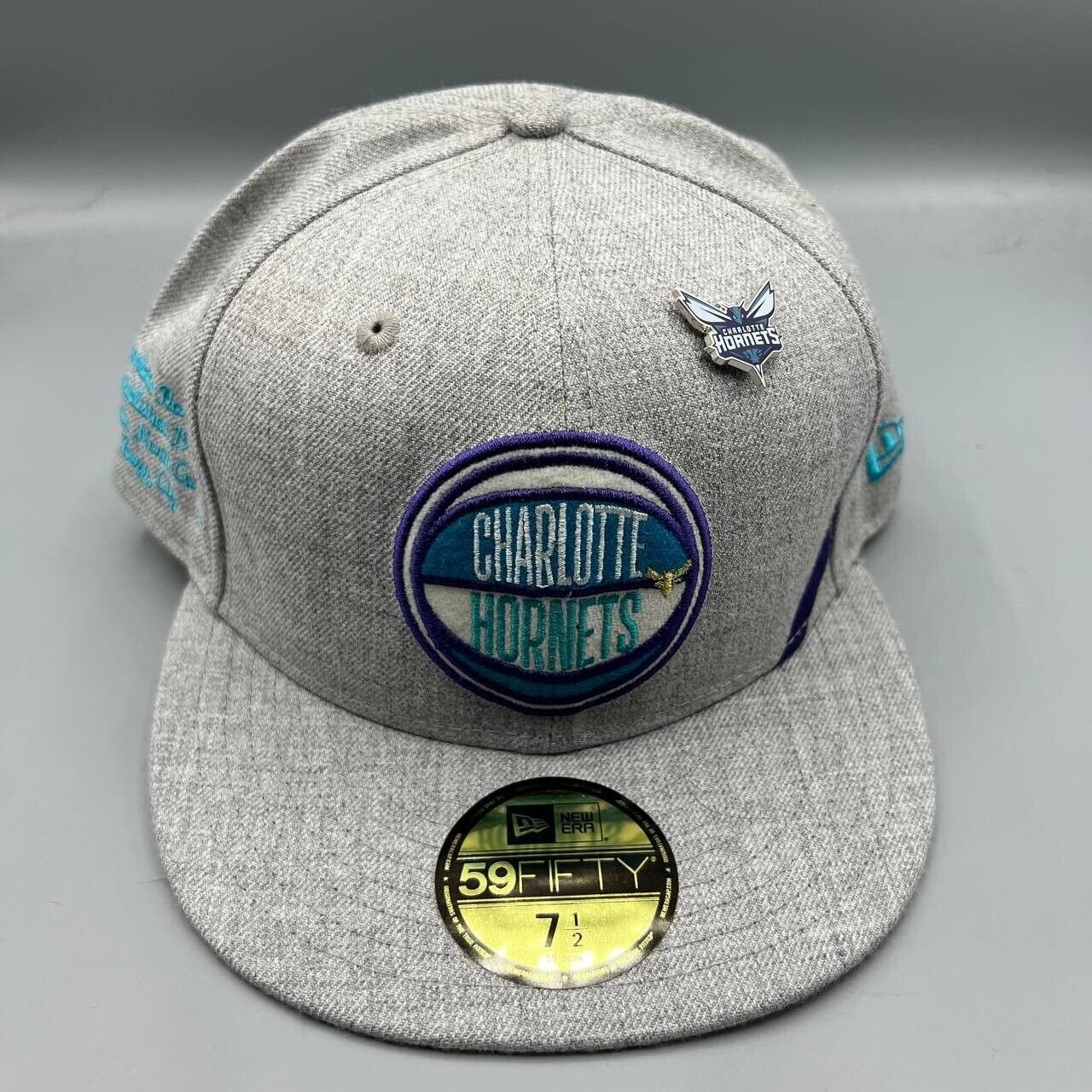Charlotte Hornets Hat Men 7 1/2 Gray Blue 59Fifty New Era Fitted New with Pin
