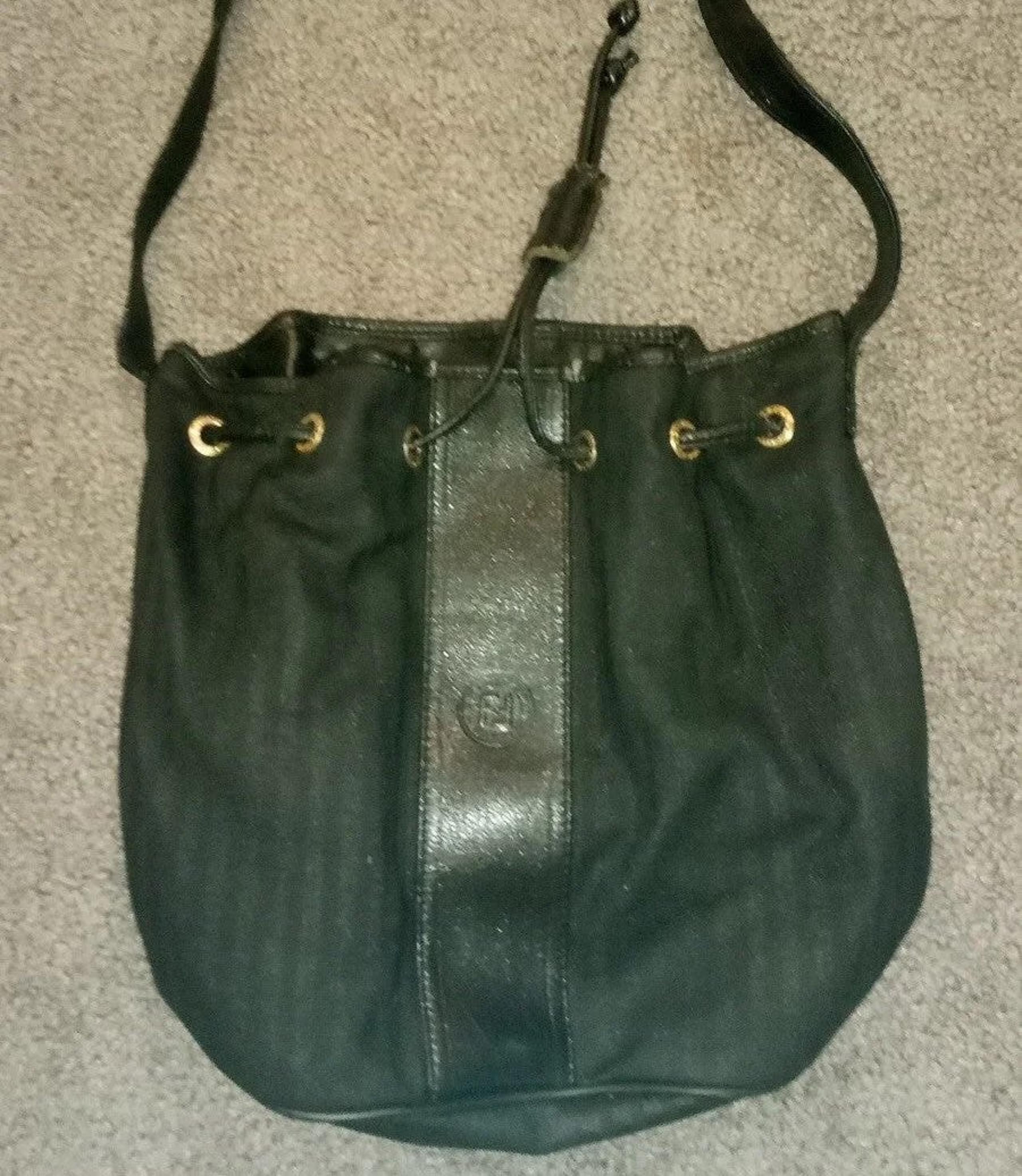Fendi Vintage Black Drawstring Leather Purse Shoulder Tote Bag
