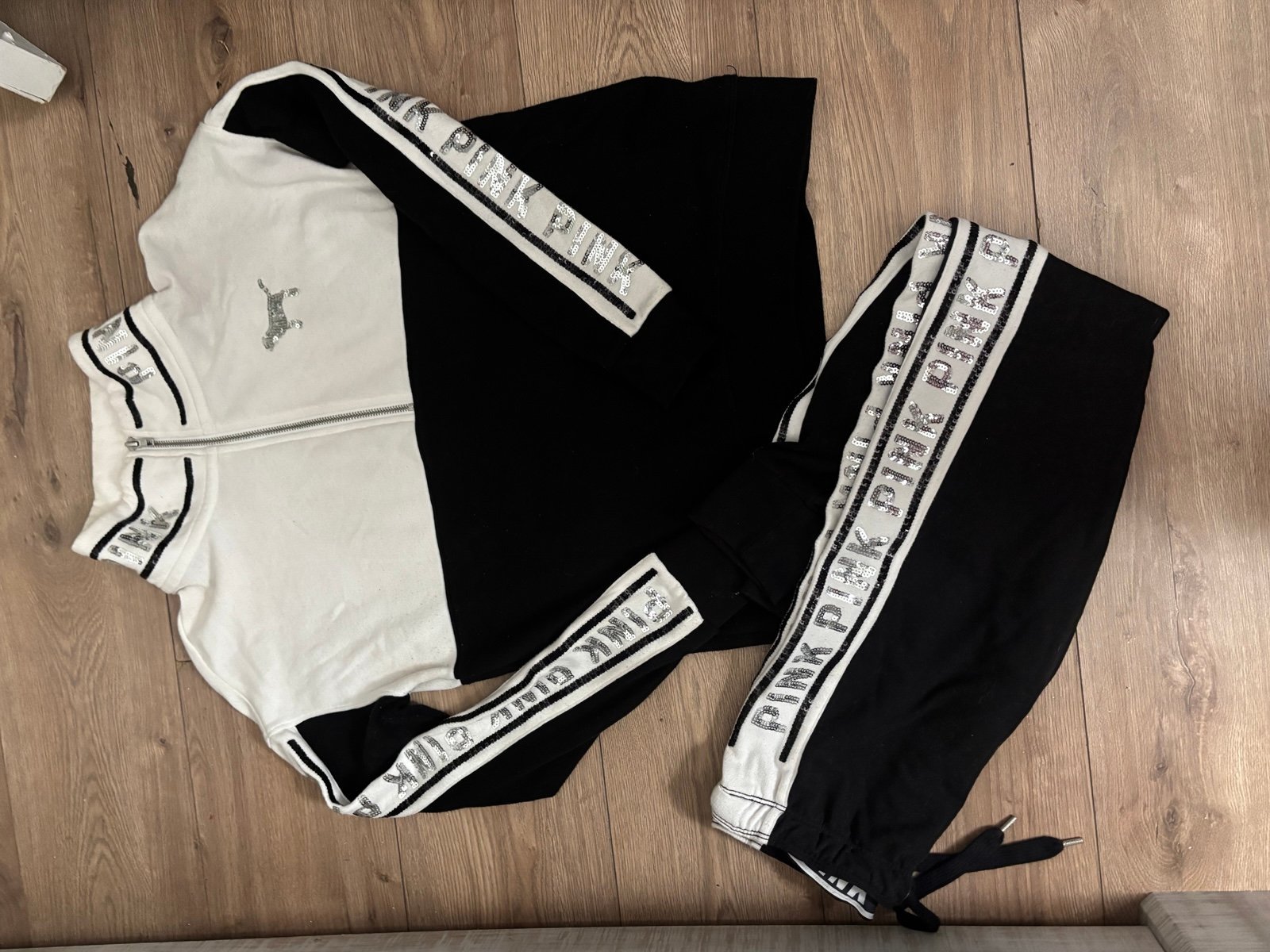 Vs pink track suit