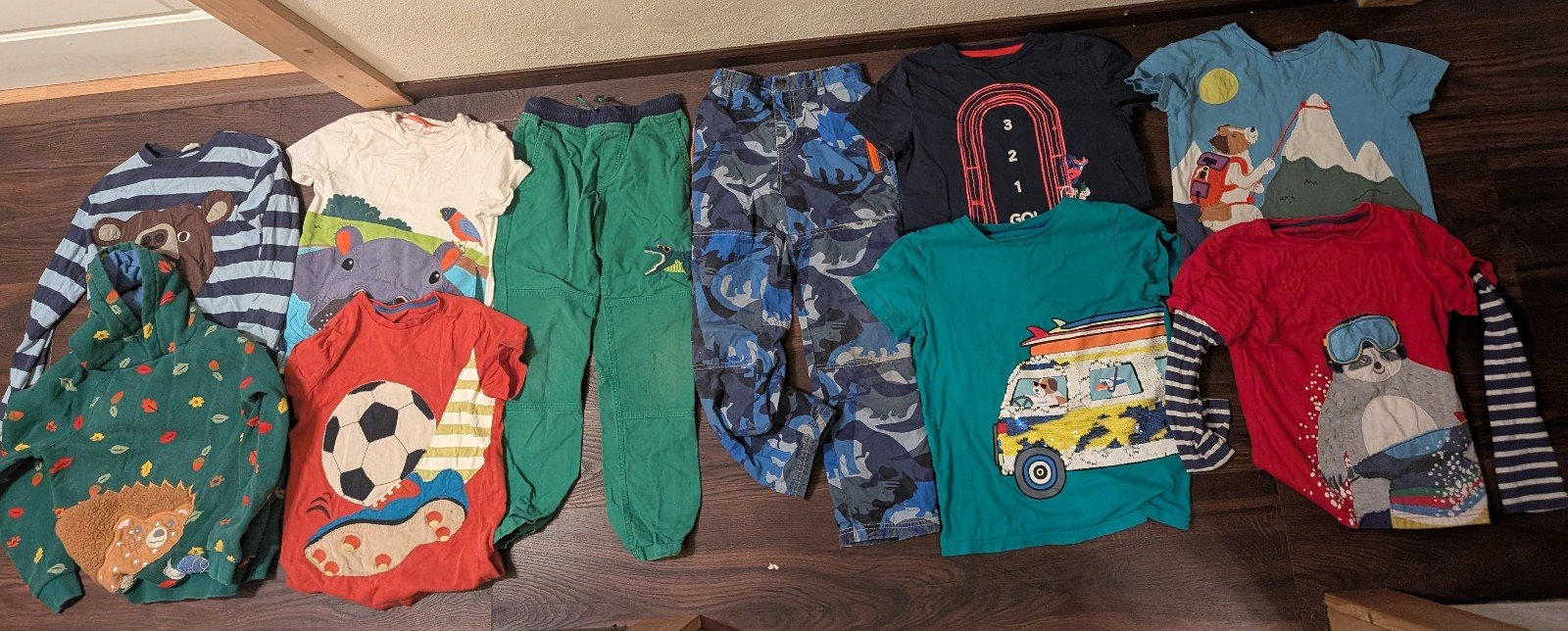 mini Boden size 9-10. Colorful set of kids' graphic t-shirts and pants