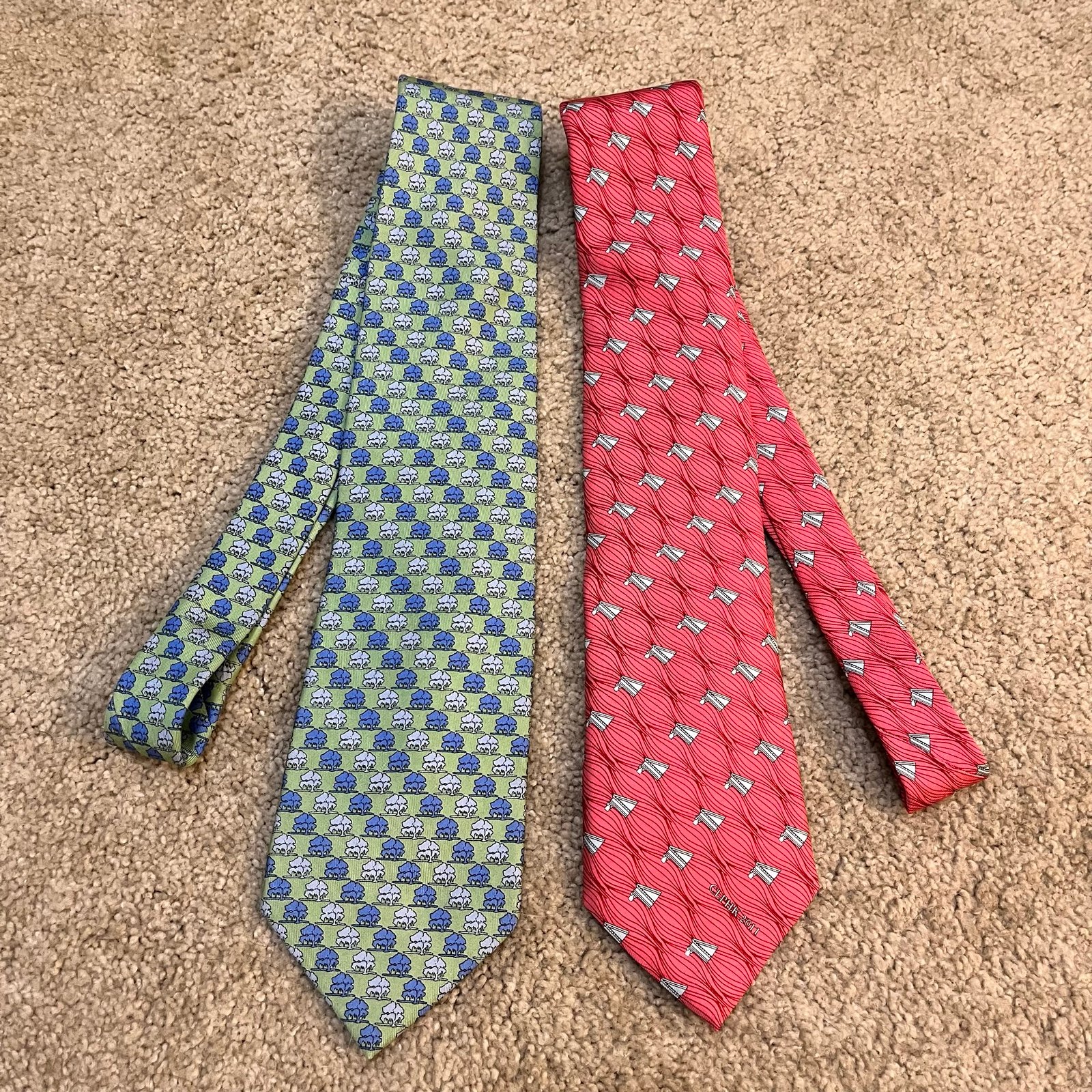 Vineyard Vines All Silk Necktie Mint Condition Lot Of 2