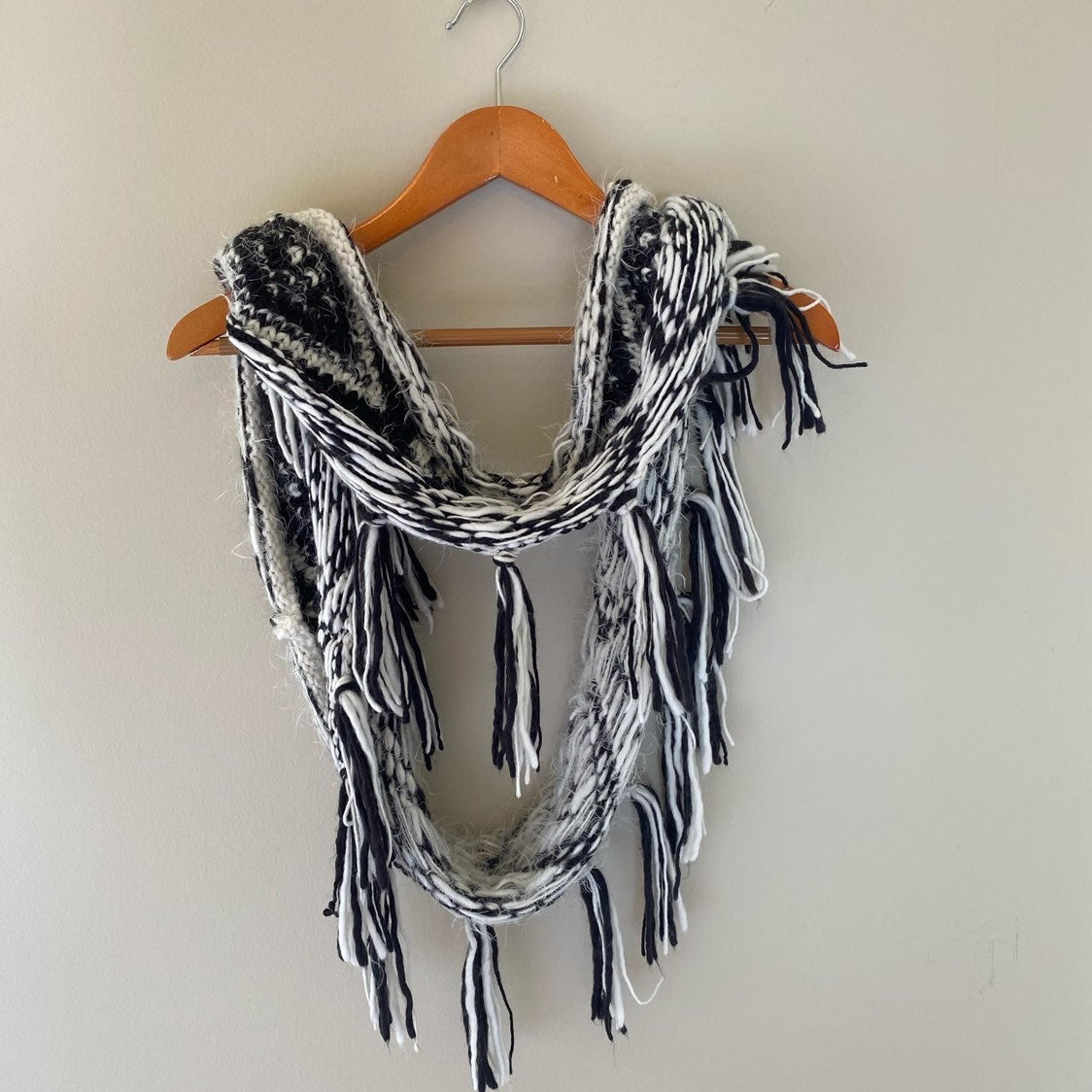 infinity scarf