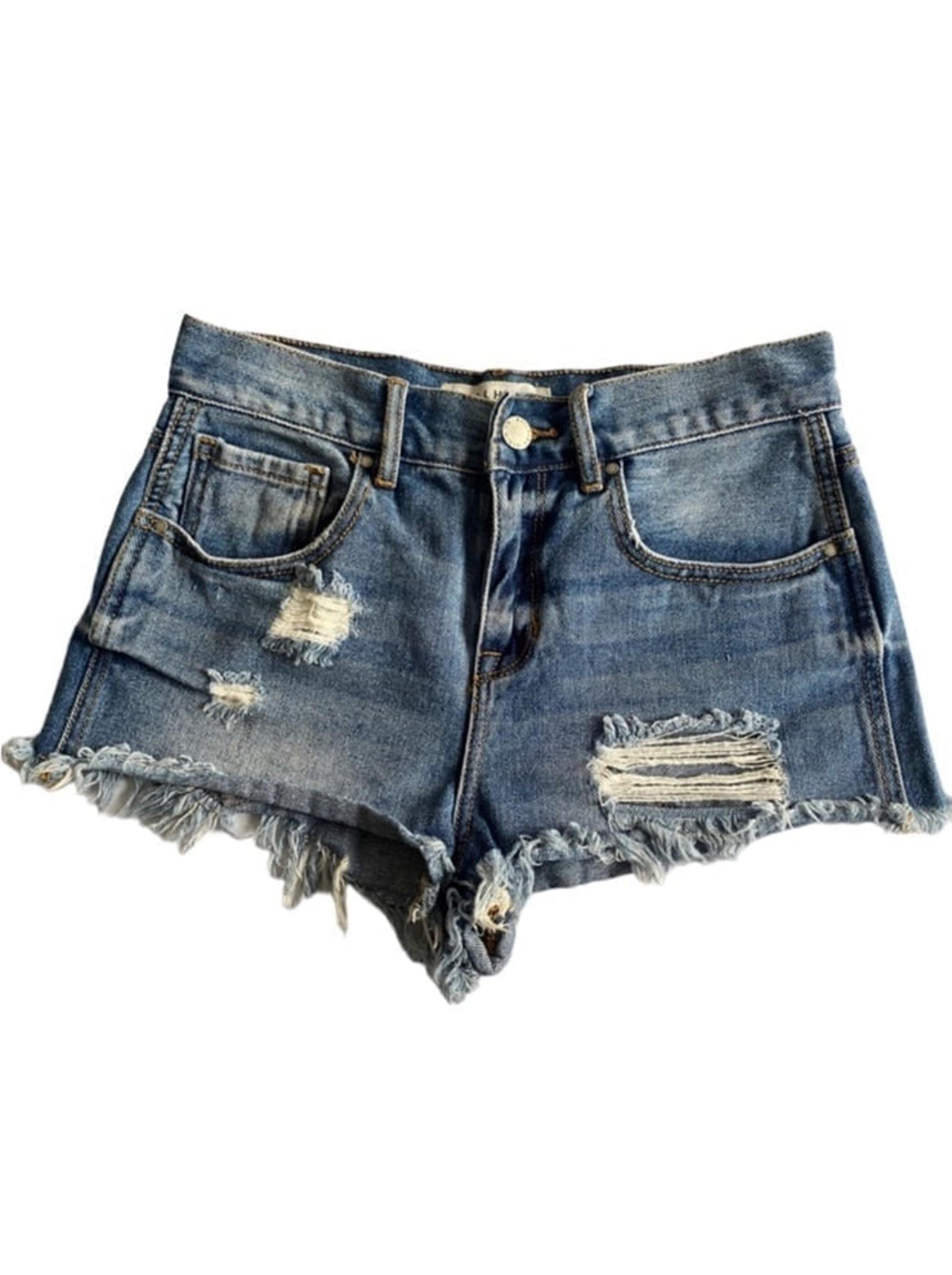 BULLHEAD DENIM CO DISTRESSED HIGH-RISE MINI SHORT SIZE 26