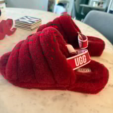 UGG Fluff Yeah Red Ribbon Slide Slipper Women's US size 9