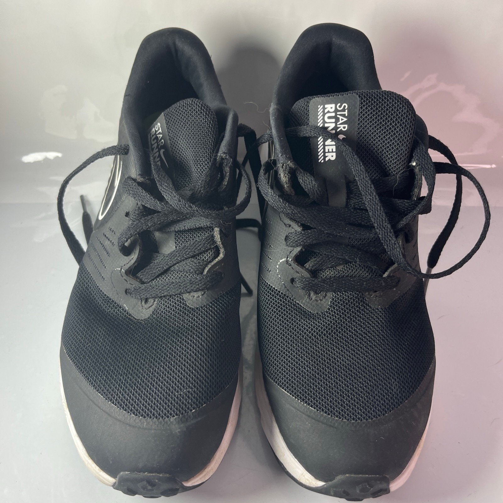 Nike Star Runner 2 Kids Unisex SZ 4